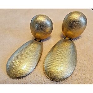 Vintage 80"s Les Bernard Vanity Collection Retro Gold Tone Dangle Clip Earrings